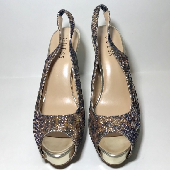 🤩NEVER WORN Guess Leopard Glitter Print Heels🤩 - Picture 4 of 6